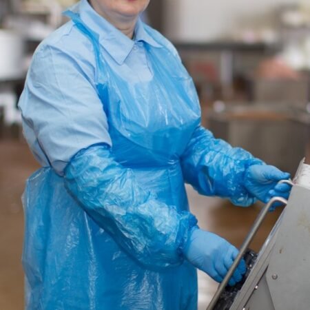 Rolls of Disposable Aprons 10mic - Blue or White (Roll of 200)